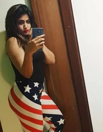 Niharika - Call Girls in Zirakpur